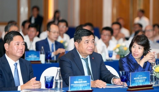 Khánh Hòa gỡ 3 điểm nghẽn lớn, hướng tới thành phố trực thuộc Trung ương vào 2030