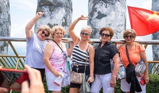 Thứ hạng hộ chiếu Việt Nam tăng 7 bậc