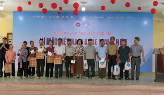 Bộ Y tế và Hội Thầy thuốc trẻ khám sức khoẻ miễn phí, tặng quà tri ân người có công, gia đình chính sách ở Hải Phòng