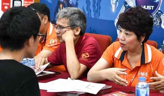 Bắt đầu từ hôm nay, thí sinh thanh toán lệ phí nguyện vọng 2025 theo tỉnh thành