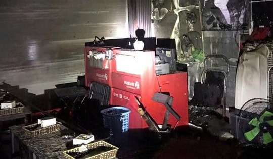 Hải Phòng: 5 người thoát nạn khỏi vụ cháy lúc nửa đêm