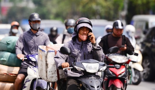 Thời tiết giai đoạn tới rất cực đoan, nhiều đợt nắng nóng xen lẫn mưa dông