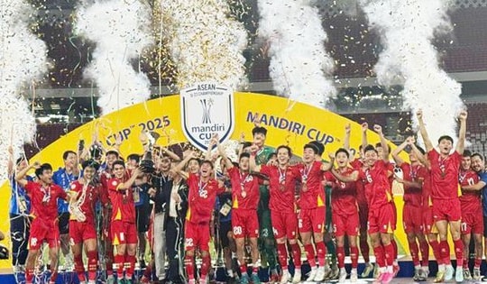 Thủ tướng Phạm Minh Chính gửi thư khen U23 Việt Nam lần thứ 3 vô địch Đông Nam Á