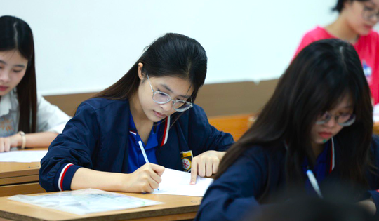 Lộ trình công bố điểm chuẩn đại học 2025 và những lưu ý 'vàng' cho thí sinh