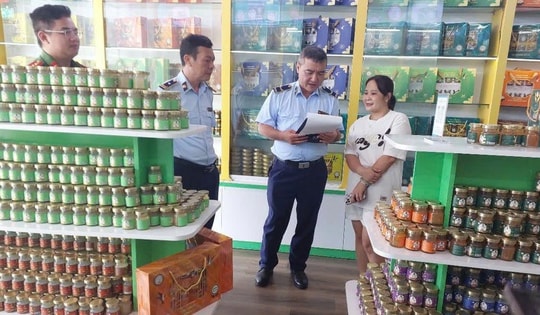 Khởi tố Giám đốc công ty vì sản xuất yến sào giả