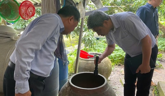 Bộ Y tế kiểm tra công tác phòng chống sốt xuất huyết tại TP Cần Thơ