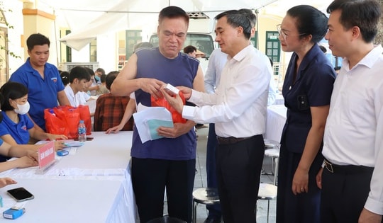 Thứ trưởng Trần Văn Thuấn: Y tế thông minh xoá khoảng cách giữa công nghệ cao và y tế cơ sở
