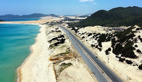 Phải hoàn thành 3.000 km cao tốc trong năm 2025