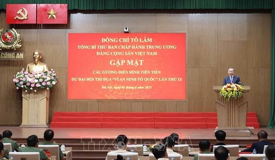 Tổng Bí thư gặp mặt điển hình tiên tiến dự Đại hội thi đua 'Vì An ninh Tổ quốc' lần thứ 9