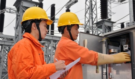 Nắng nóng gay gắt, công suất tiêu thụ điện Hà Nội cao nhất trong lịch sử