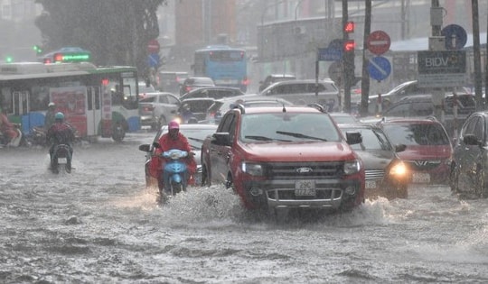 Diễn biến đợt mưa dông diện rộng sau nắng nóng kỷ lục