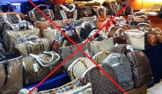 Phát hiện, tạm giữ hàng nghìn sản phẩm giả thương hiệu lớn trị giá hơn 5 tỷ tại Hà Nội