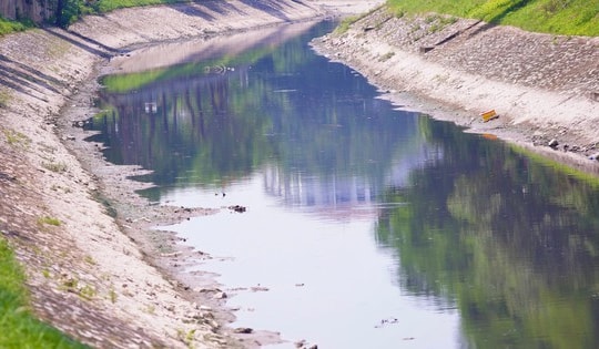 Sông Tô Lịch có kịp trong xanh trước ngày 2/9?