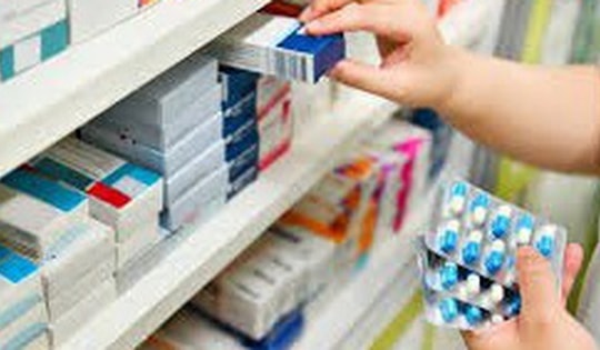 Bộ Y tế đề xuất phân cấp 55 thủ tục hành chính lĩnh vực dược, y dược cổ truyền