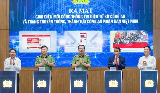 Người dân có thể tìm kiếm dữ liệu trên cổng thông tin Bộ Công an với giao diện hiện đại