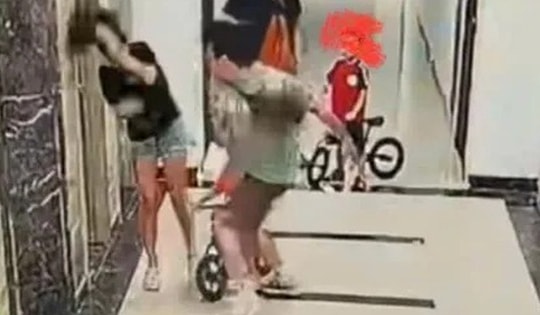 Thông tin mới nhất vụ cô gái bị đánh như 'đấm bốc' tại sảnh chung cư ở Hà Nội