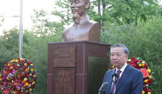 Tổng Bí thư Tô Lâm dự Lễ khánh thành tượng đài Chủ tịch Hồ Chí Minh tại Đại sứ quán Việt Nam ở Hàn Quốc
