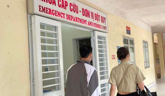 Nam vũ công đột tử khi đang biểu diễn trên sân khấu