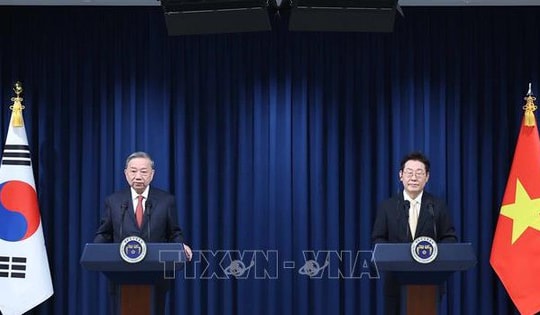 Tuyên bố chung về làm sâu sắc hơn Quan hệ đối tác chiến lược toàn diện Việt Nam - Hàn Quốc