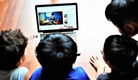 Bộ Y tế yêu cầu tăng cường bảo vệ trẻ em trên môi trường mạng