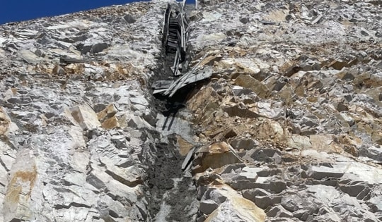 Hai công nhân tử vong trên công trường cao tốc