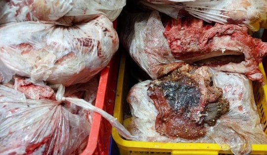 Hàng tấn 'thịt trâu gác bếp' được làm từ nguyên liệu không rõ nguồn gốc