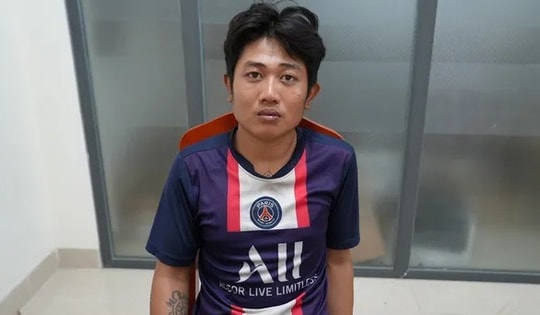 Bị bạn nhậu cho 'leo cây', nam thanh niên đập phá hơn 10 xe ô tô