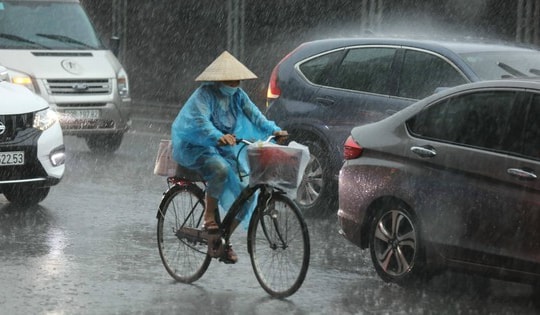 Diễn biến đợt mưa dông diện rộng miền Bắc những ngày tới