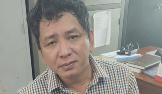 Nguyên giám đốc bị truy nã đặc biệt ra đầu thú