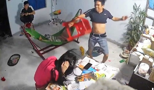 Công an thông tin vụ anh trai dùng ghế đánh tới tấp vào đầu em gái
