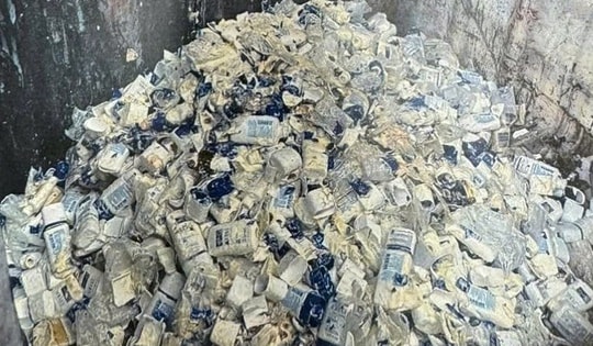 Tiêu hủy hơn 1 tấn mỹ phẩm Obagi không đạt chất lượng