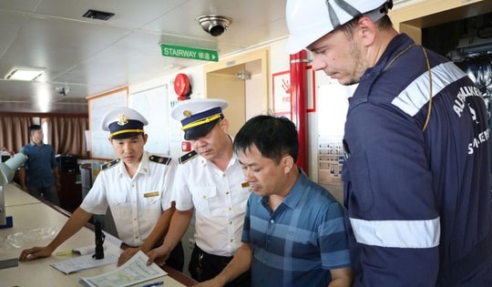 Kiểm dịch y tế trực 24/24 tại cửa khẩu, cảng biển chủ động ngăn dịch bệnh Chikungunya