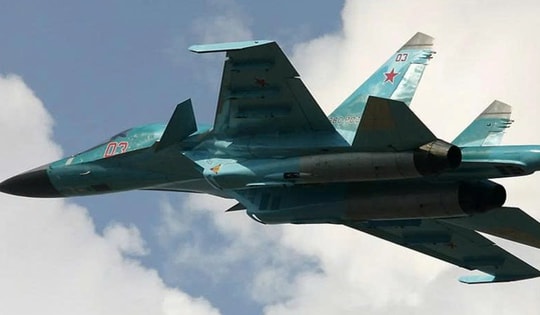 Loạt tiêm kích ném bom Su-34 sẵn sàng xuất kích