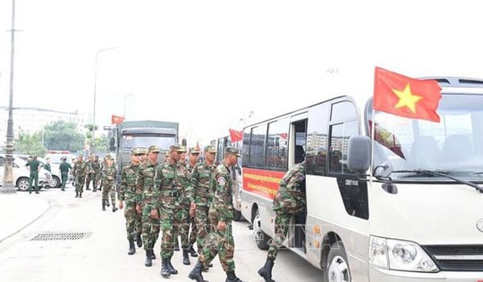 Đoàn Quân đội Campuchia sang Việt Nam tham gia nhiệm vụ A80