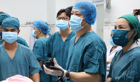 Bệnh viện Đa khoa Ninh Thuận tiếp nhận chuyển giao kỹ thuật nội soi tiêu hóa từ các chuyên gia đầu ngành