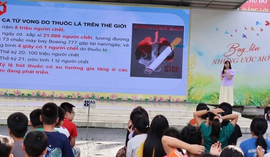Cách làm sáng tạo của một trường THCS ở Hà Nội giúp học sinh 'nói không với thuốc lá điện tử'