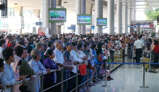 1.097 chuyến bay bị hủy trong 7 tháng đầu năm 2025