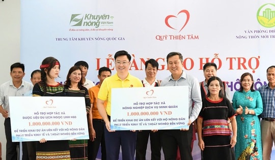 Quỹ Thiện Tâm đón nhận Huân chương lao động hạng Nhất của Chủ tịch nước