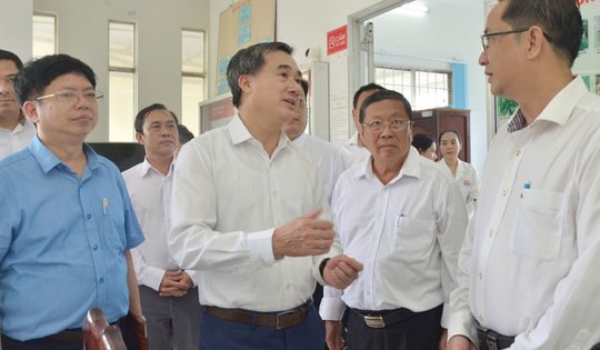 Bộ Y tế kiểm tra việc sắp xếp tổ chức cơ sở y tế khi thực hiện chính quyền địa phương 2 cấp 
