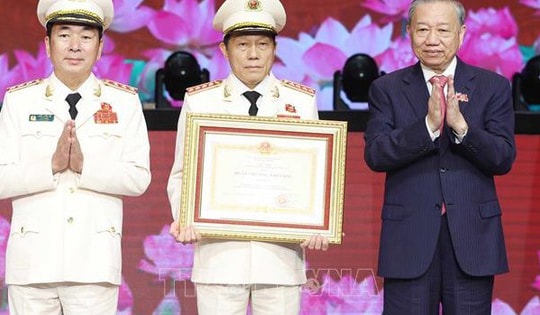 Lễ kỷ niệm 80 năm Ngày truyền thống Công an nhân dân và đón nhận Huân chương Sao Vàng lần thứ 5