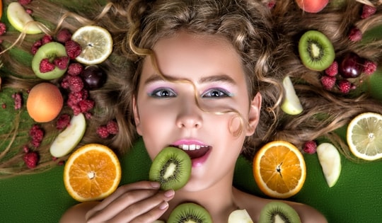 Ăn thuần chay có ảnh hưởng xấu đến làn da và mái tóc?