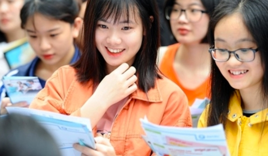 Điểm chuẩn đại học 2025: Lộ diện danh sách trường công bố sớm