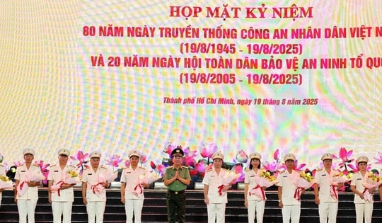 Công an TPHCM - 80 năm tiếp nối truyền thống anh hùng, xứng đáng niềm tin của Đảng, Nhà nước và Nhân dân