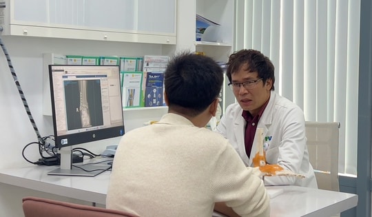 Gãy xương chân khi chơi Pickleball: Bác sĩ FV chỉ ra những sai lầm gây chấn thương dai dẳng