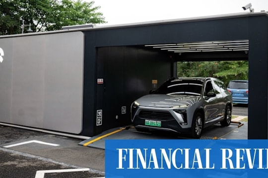 Trung Quốc ‘tăng tốc’ với công nghệ đổi pin xe điện chỉ cần 3 phút