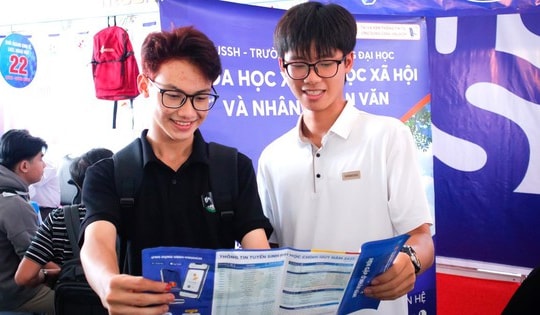 Hôm nay, điểm chuẩn đại học công bố: Lưu ý ngay để không mất suất