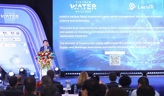 Thứ trưởng Bộ Xây dựng: Nước sạch, xử lý nước thải là dịch vụ thiết yếu gắn trực tiếp với sức khỏe nhân dân