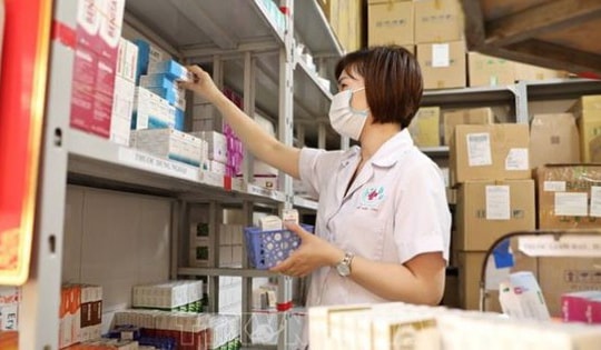 Bộ Y tế đề xuất phân cấp giải quyết 33 thủ tục hành chính lĩnh vực dược