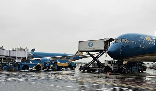 4 sân bay nào bị ảnh hưởng trực tiếp bởi bão số 5?