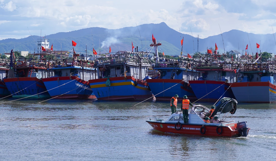 Bộ Y tế: Mỗi bệnh viện chuẩn bị 2 đội cấp cứu lưu động để ứng phó kịp thời với bão số 5